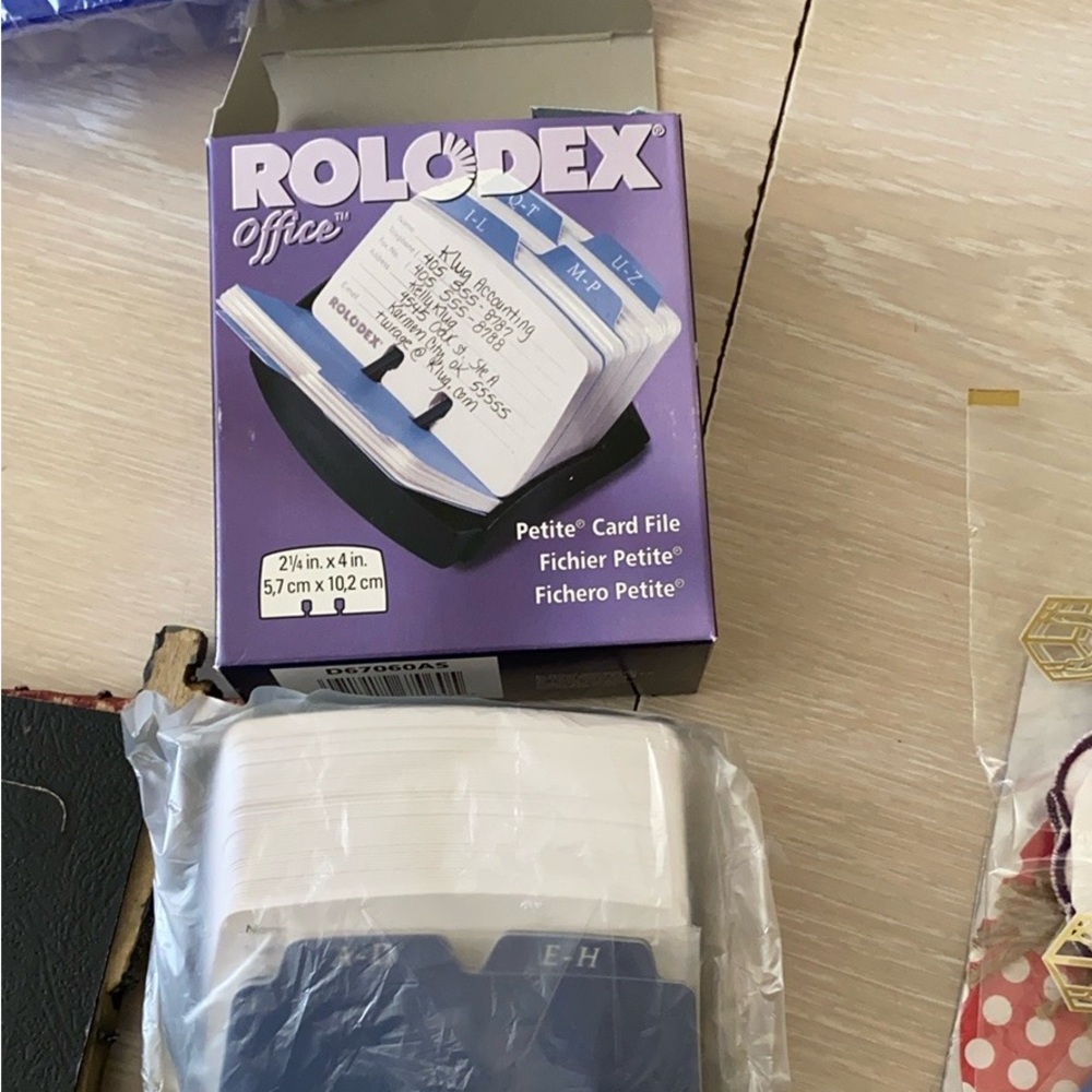 Rolodex card file